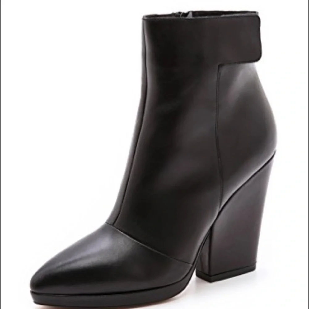 Vince Luisa Bootie - Picture 2 of 3